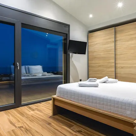 Aelios Petra Sea View 4 *