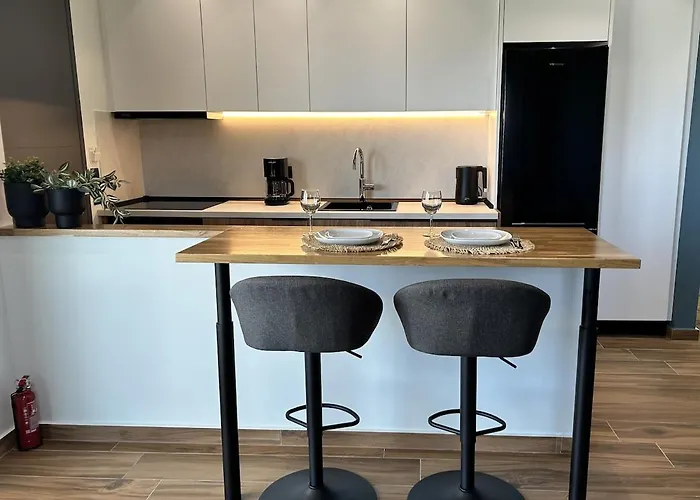 Aelios Petra Sea View Apartment 4 * Asgourou